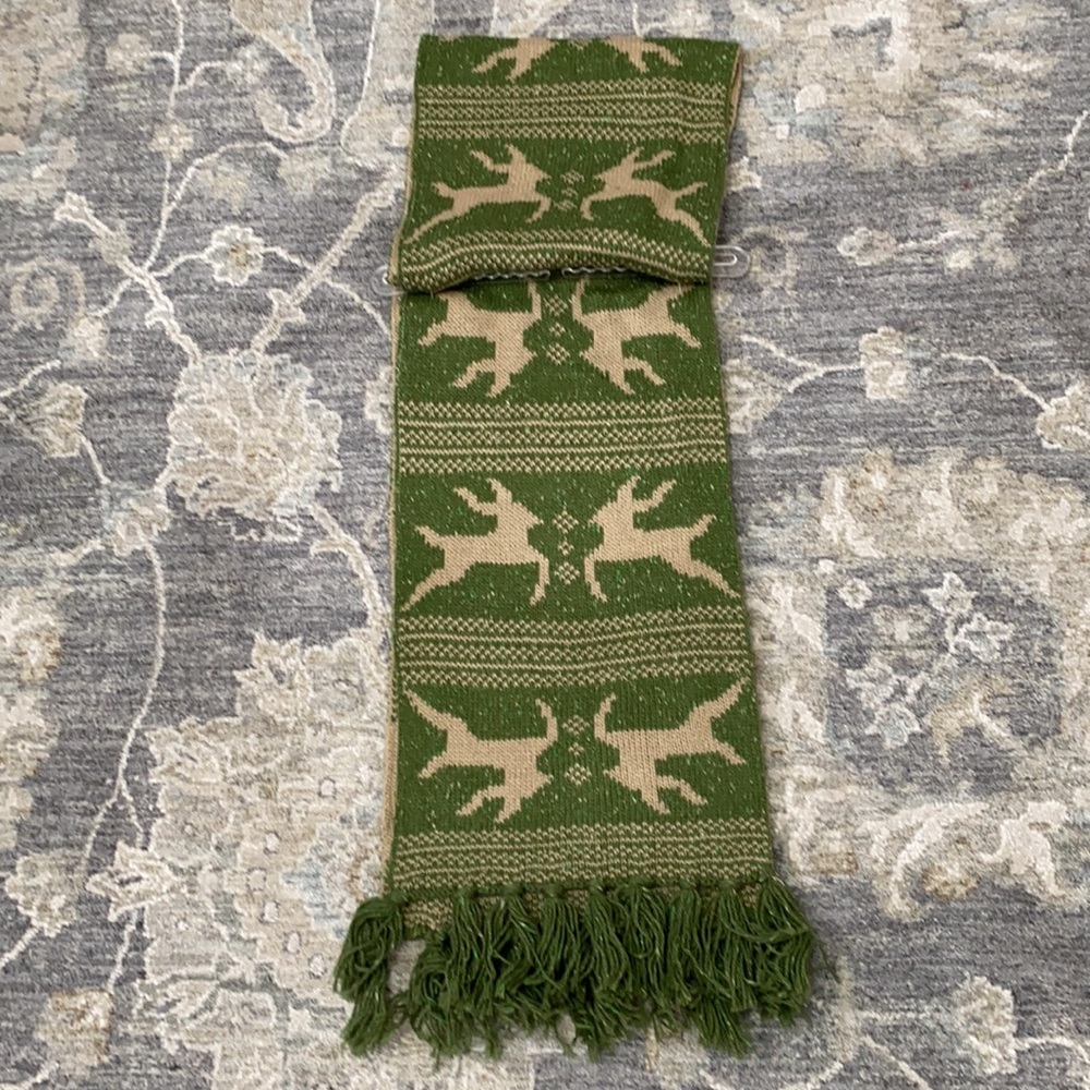 NWT—Merona for Target Acrylic Reindeer Scarf